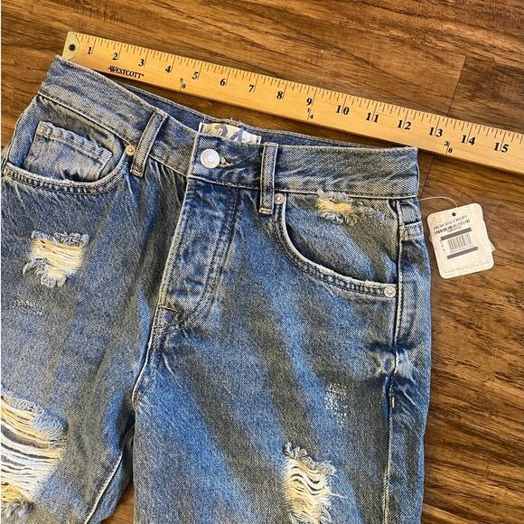 NWT! Free People x Revolve 24 We The Free CRVY Straight Wide Leg Jean Distressed - Picture 4 of 7